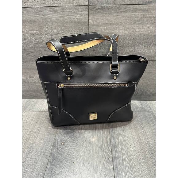 Dooney & Bourke Beacon Leather Zip Top Large Tote Black bag B000537 - Picture 3 of 15